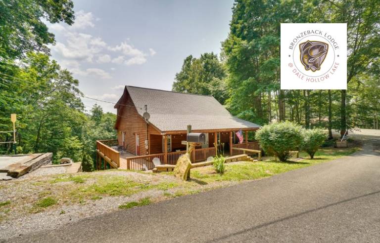 Bronzeback Lodge